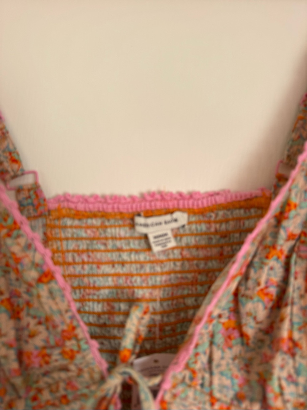 NWT AE Floral Tie-Front Women’s Tank Top - Pink Trim - Picture 2 of 5
